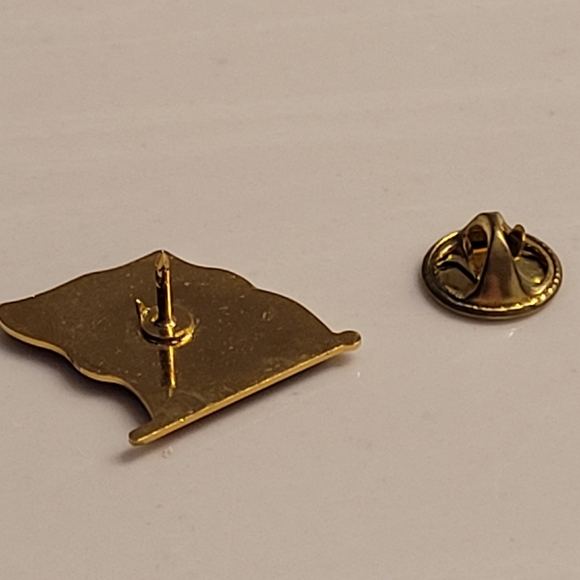 USA FLAG Vintage Enamel Pin - Picture 5 of 8